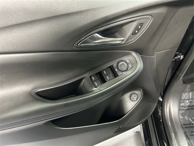 2025 Buick Encore GX Sport Touring photo 14