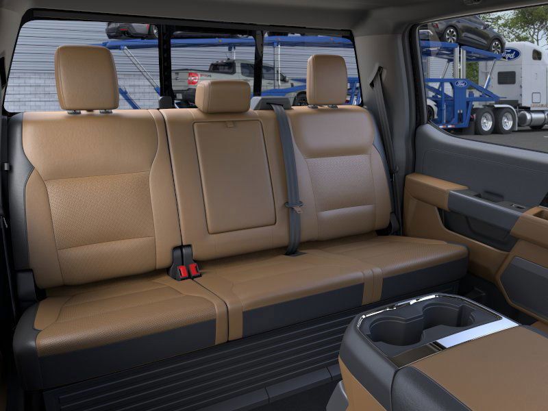 2025 Ford F-350 Lariat photo 11