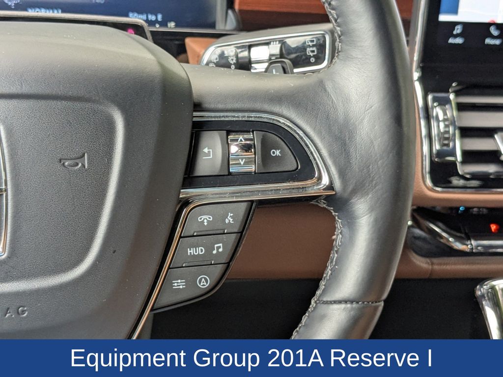 2023 Lincoln Navigator L Reserve photo 25