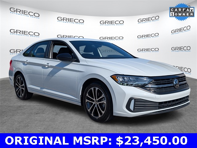 2023 Volkswagen Jetta Sport's photo