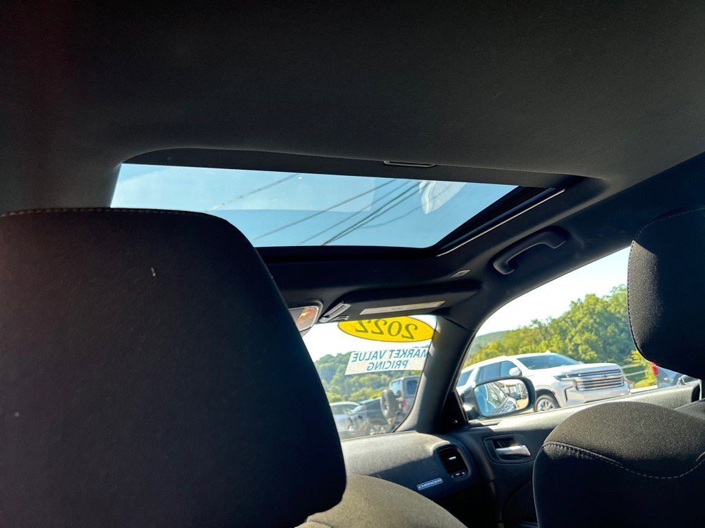 2022 Dodge Charger GT photo 15