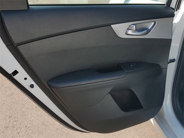 2023 Kia Forte LXS photo 19