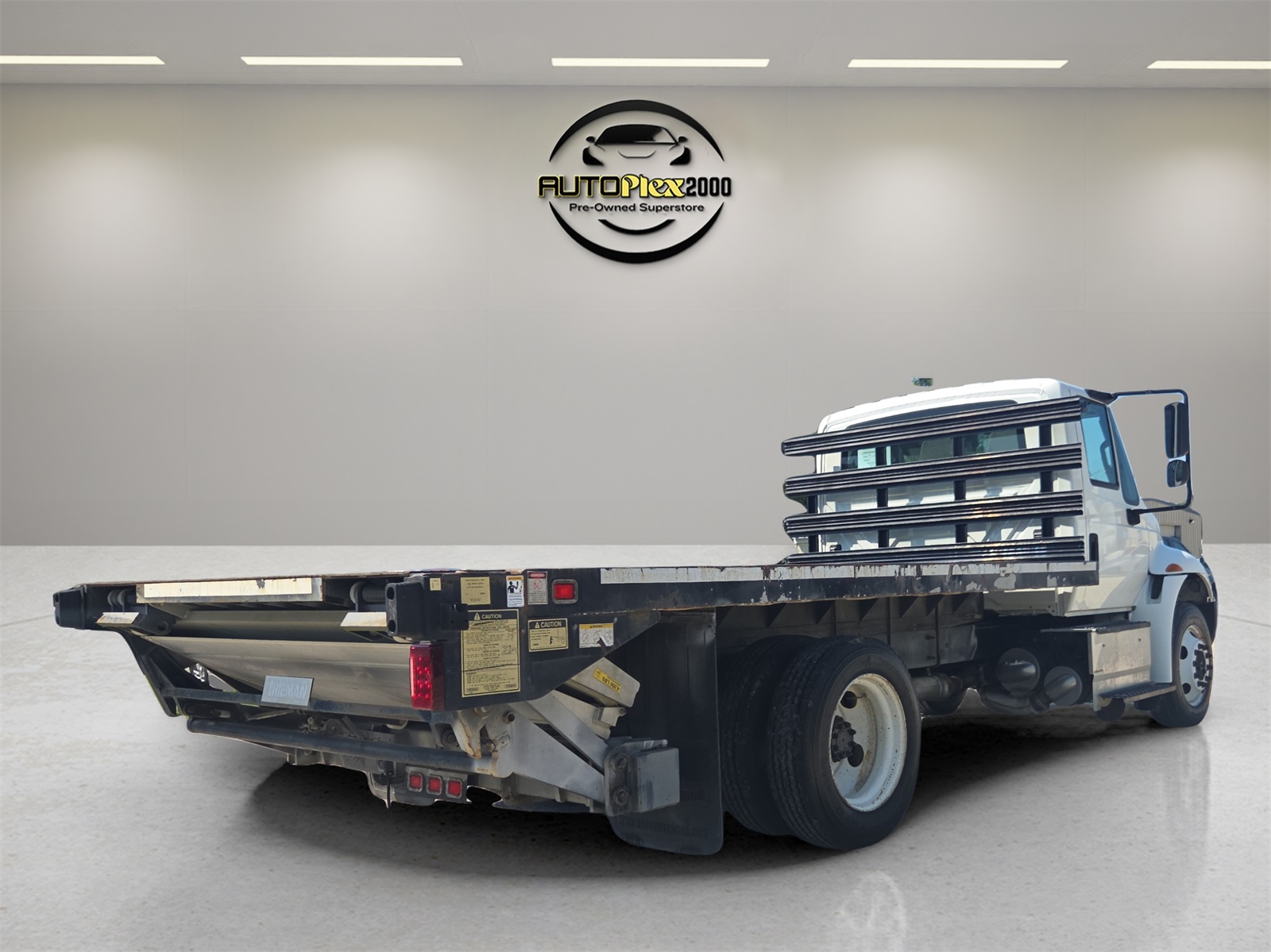 2016 International 4300 DuraStar 4300 photo 5