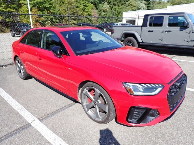 2022 Audi A4 45 S line Premium Plus photo 7