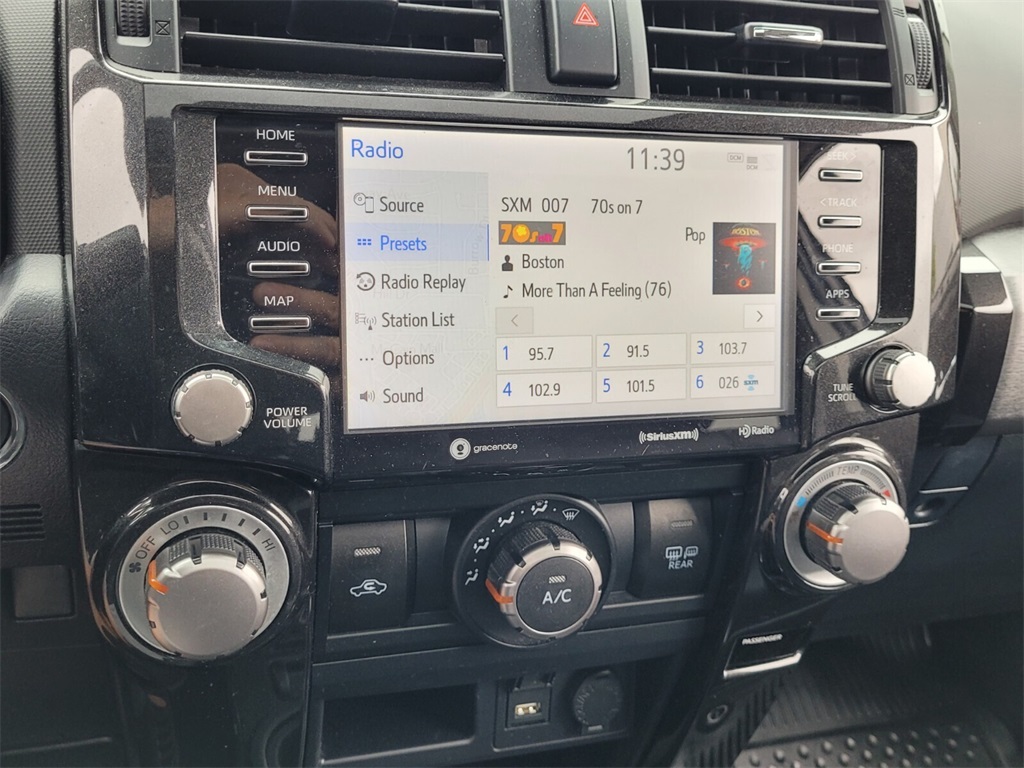 2021 Toyota 4Runner Venture Special Edition photo 21
