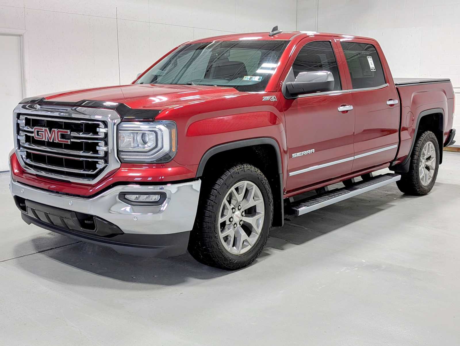 2018 GMC Sierra 1500 SLT's photo