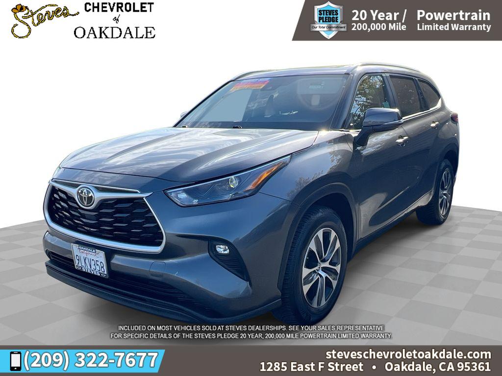 2023 Toyota Highlander XLE's photo