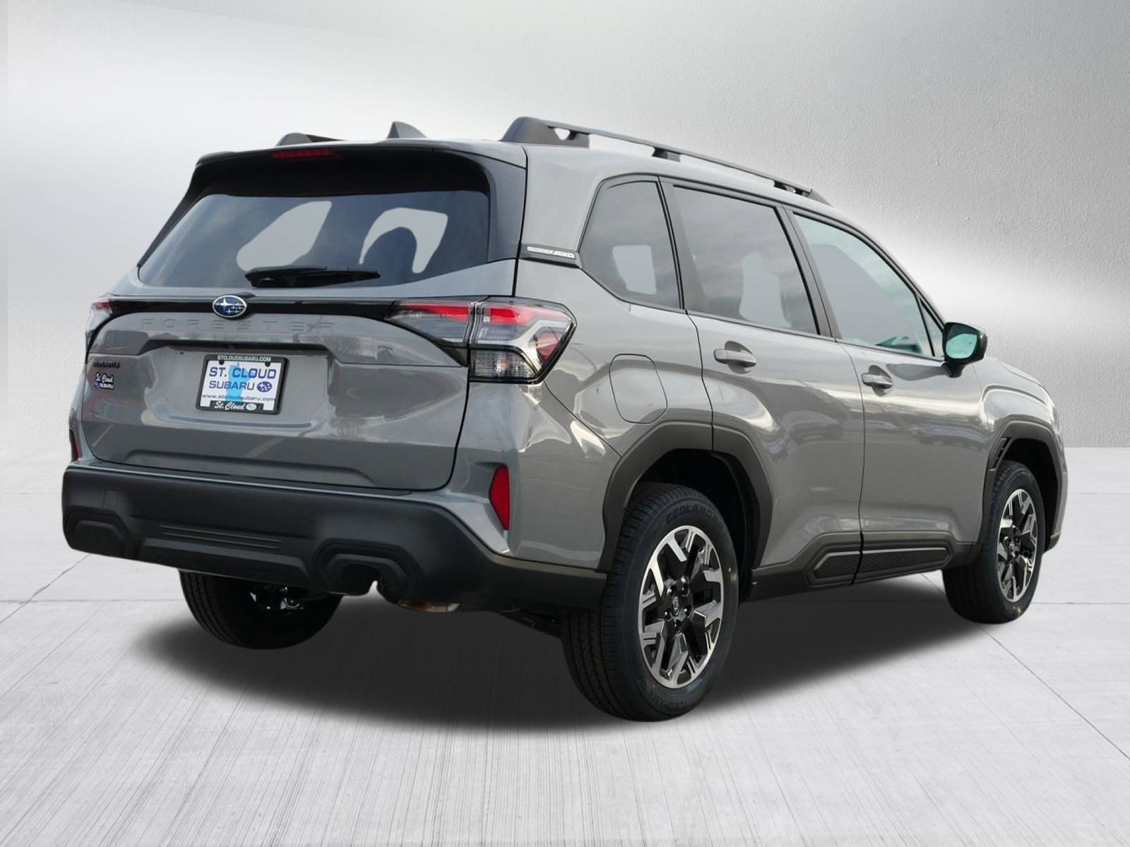 2026 Subaru Forester Premium photo 3