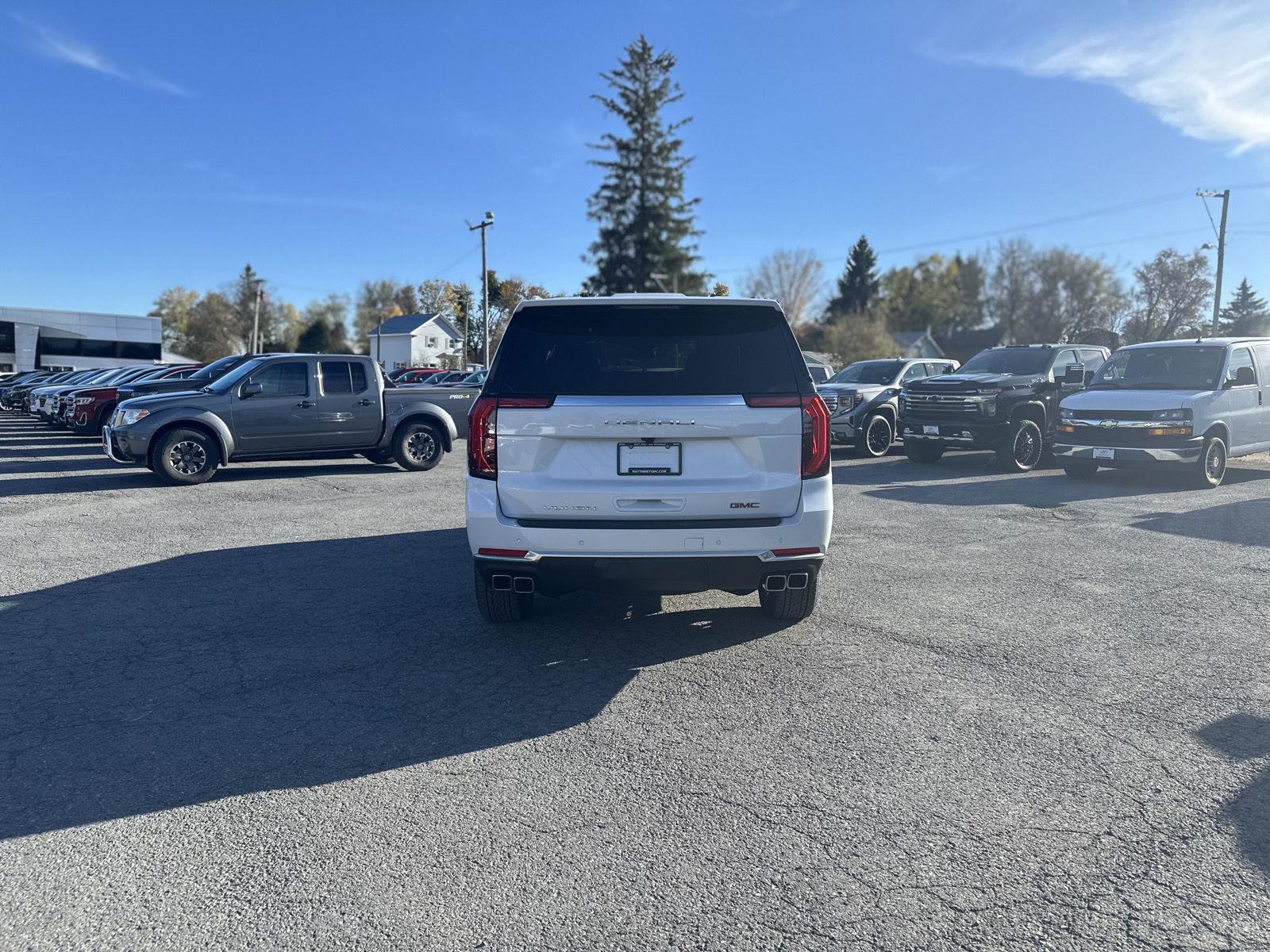 2026 Gmc Yukon Denali photo 3