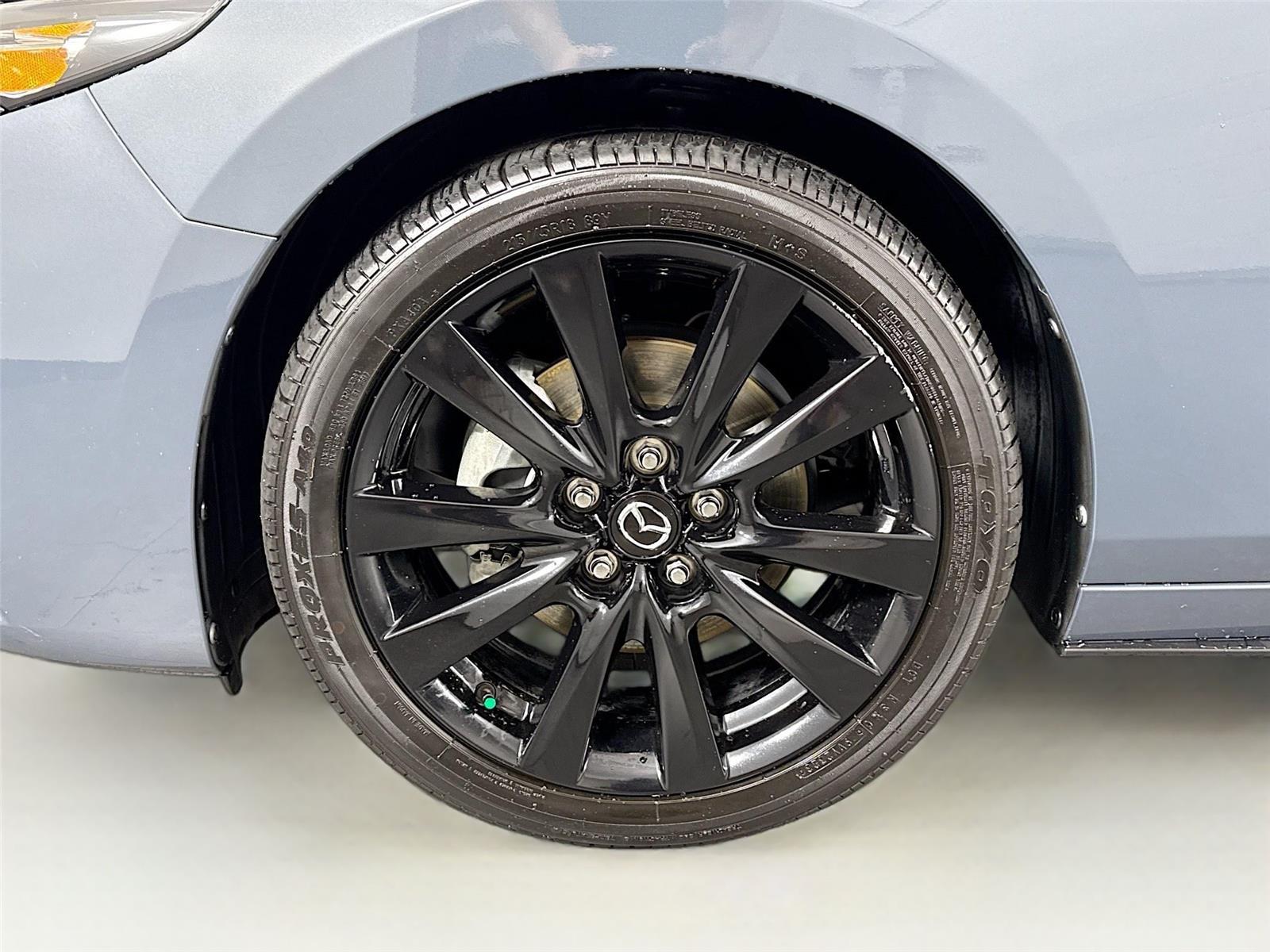2024 Mazda Mazda3 2.5 s Carbon photo 11