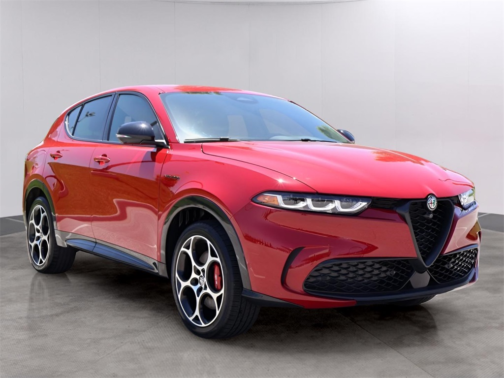 2024 Alfa Romeo Tonale Veloce photo 3