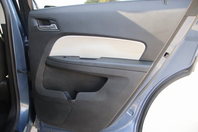 2012 Chevrolet Equinox photo 23