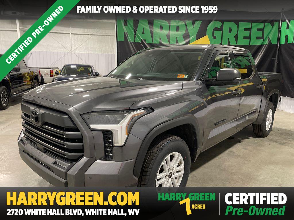 2023 Toyota Tundra SR5's photo