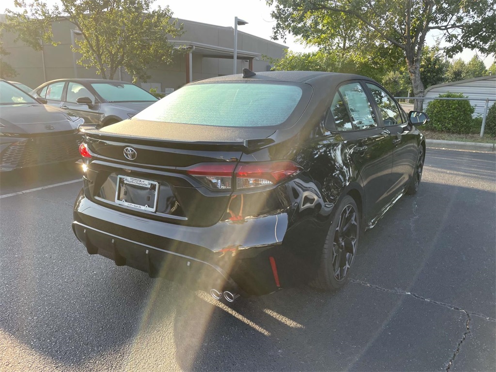 2025 Toyota Corolla SE photo 7