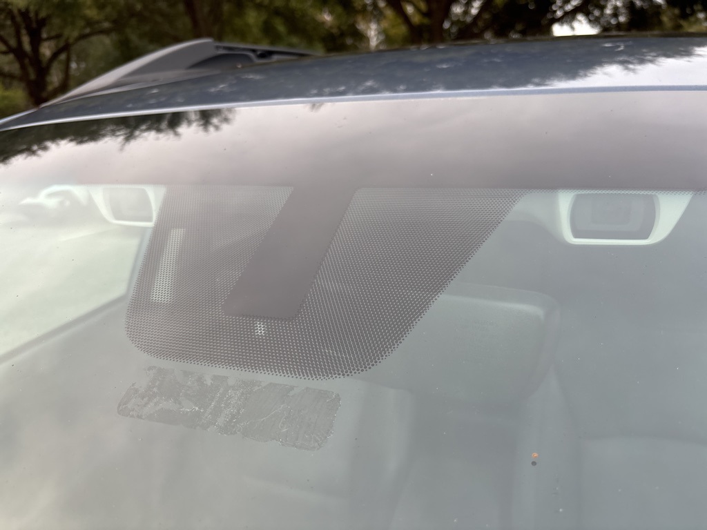 2018 Subaru Outback 2.5i Limited photo 2