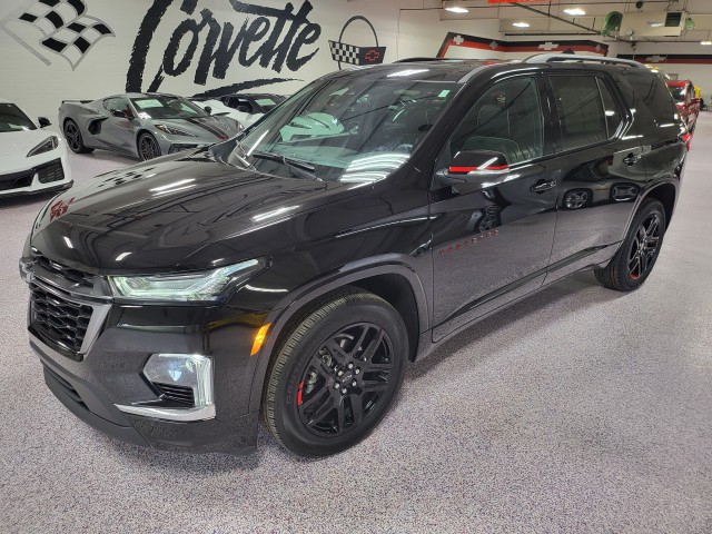 2023 Chevrolet Traverse Premier photo 14