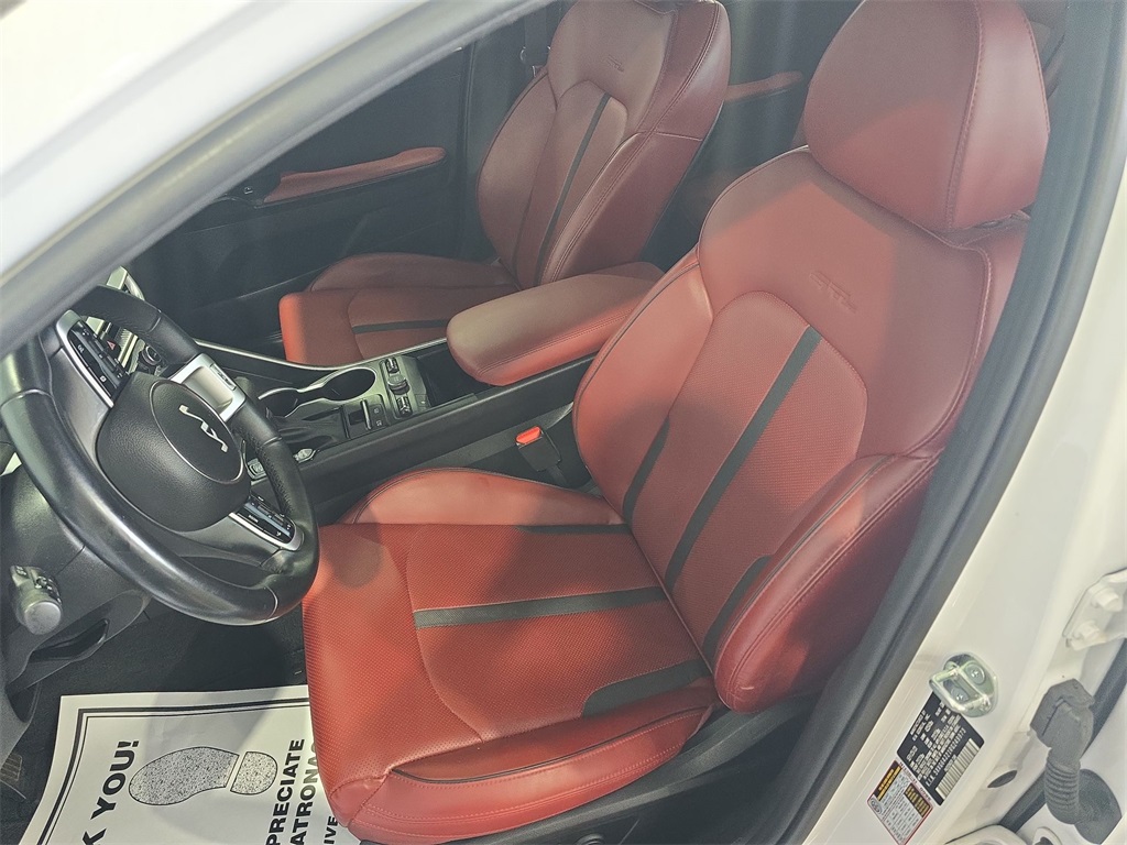 2024 Kia K5 GT-Line photo 16