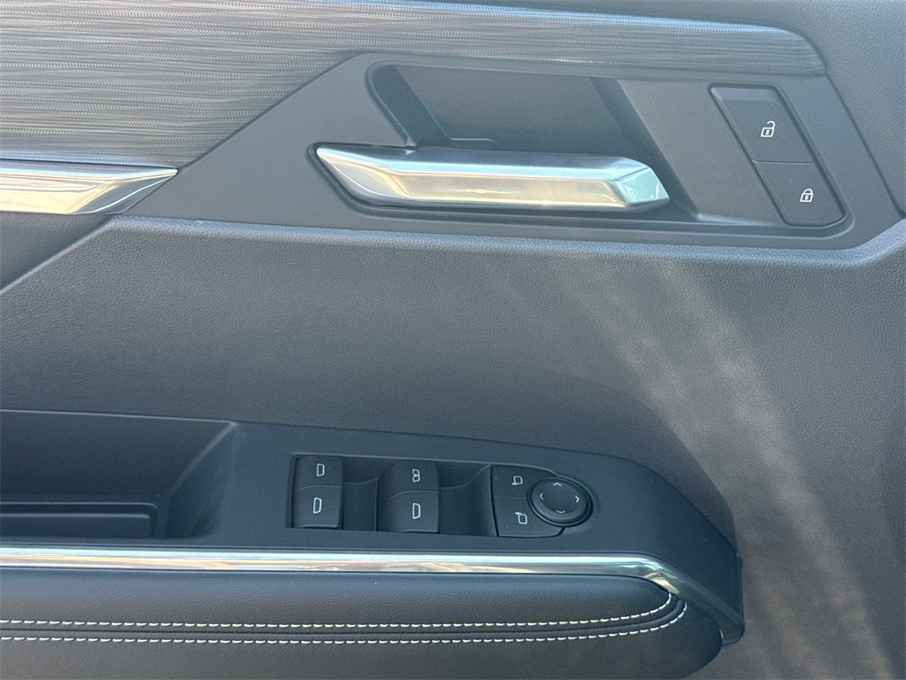 2026 Gmc Acadia Elevation Black Edition photo 14