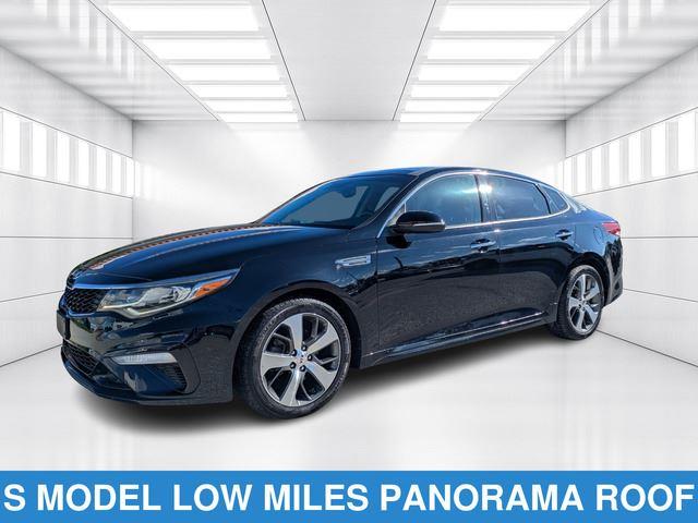 2019 Kia Optima S's photo