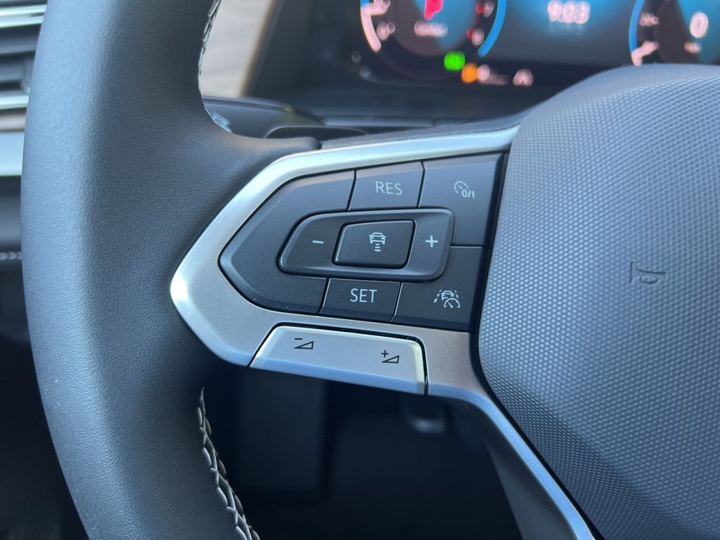 2026 Volkswagen Atlas SE Technology photo 27