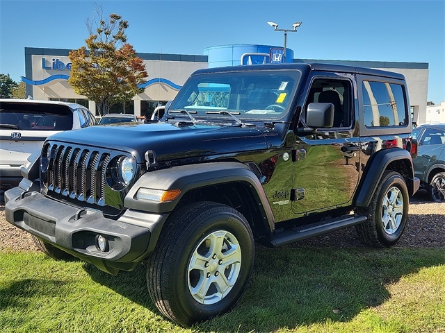 2021 Jeep Wrangler Sport S photo 2