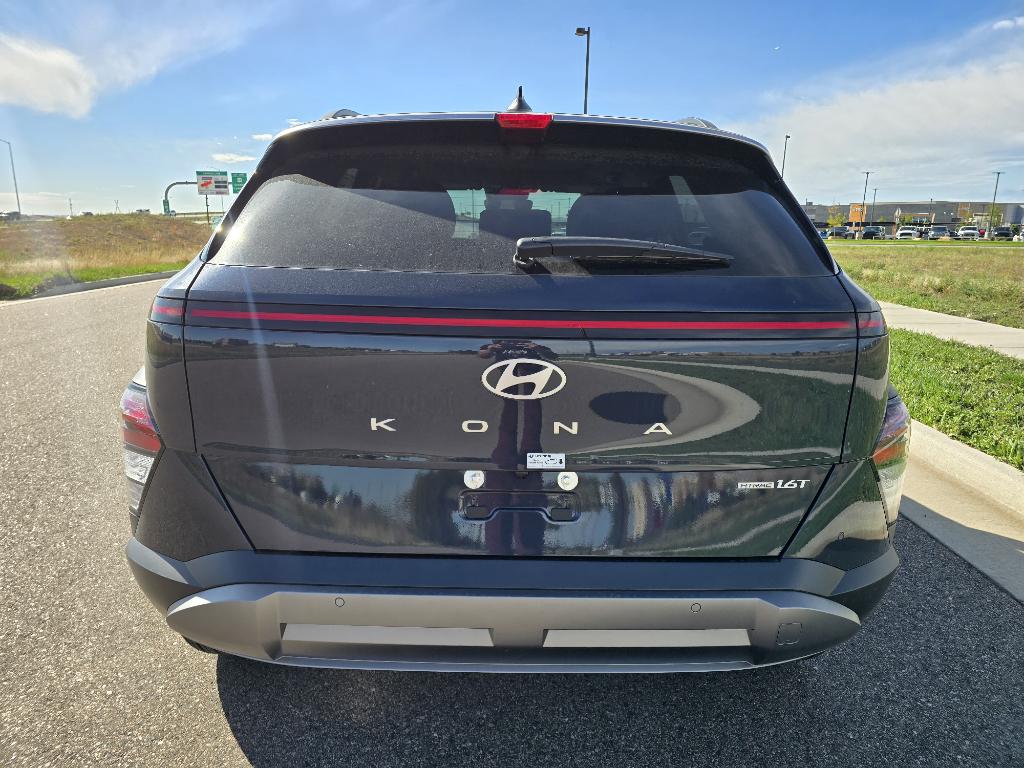 2026 Hyundai Kona Limited photo 2