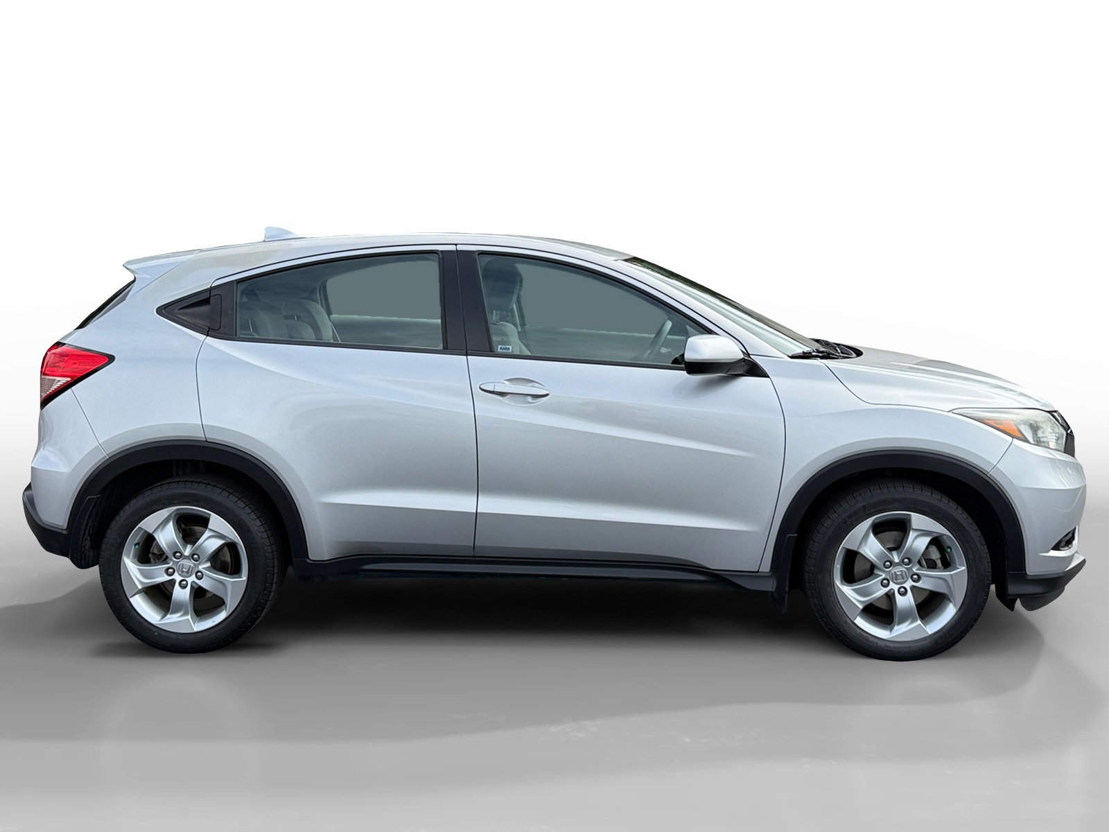 2016 Honda HR-V LX photo 6