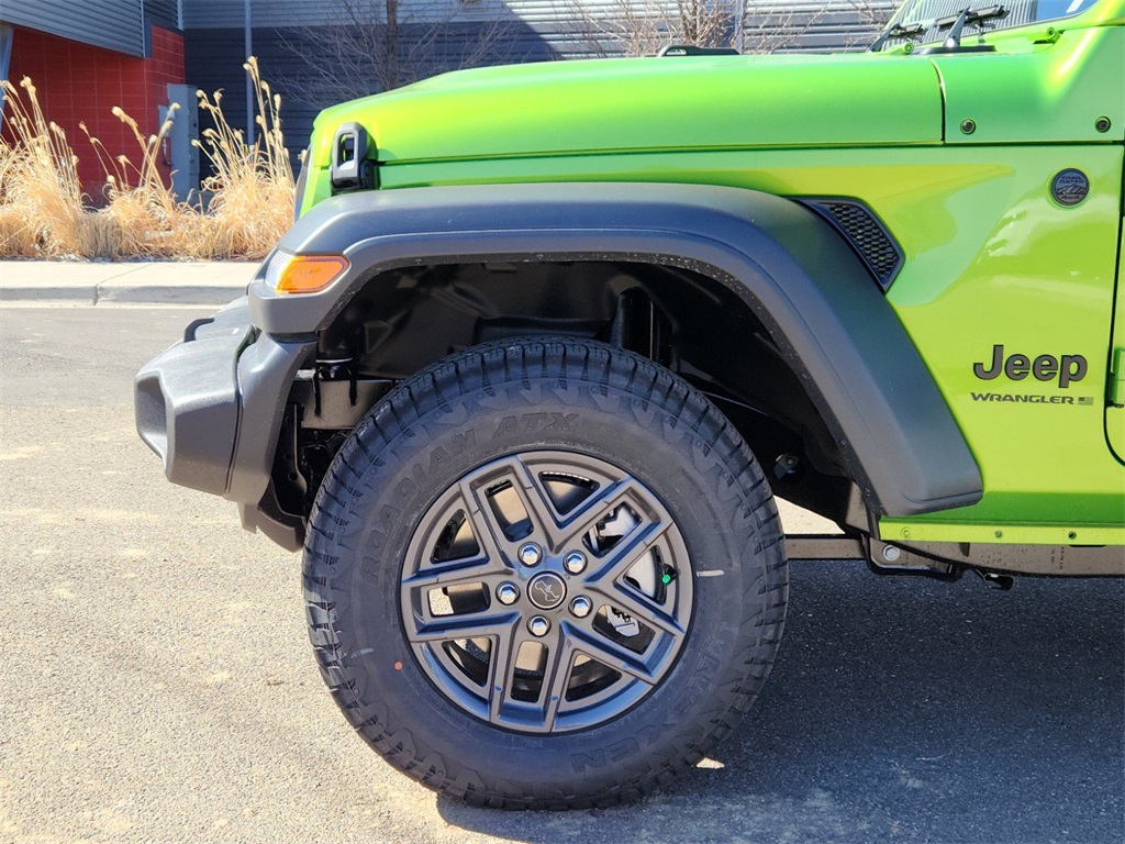 2025 Jeep Wrangler Sport S photo 10