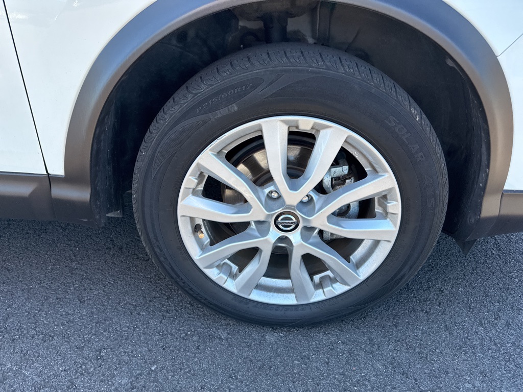 2021 Nissan Rogue Sport S photo 22