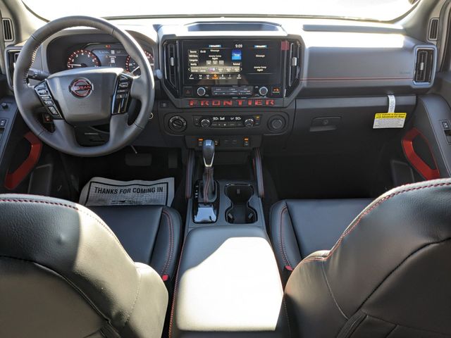 2025 Nissan Frontier Crew Cab PRO-4X photo 13