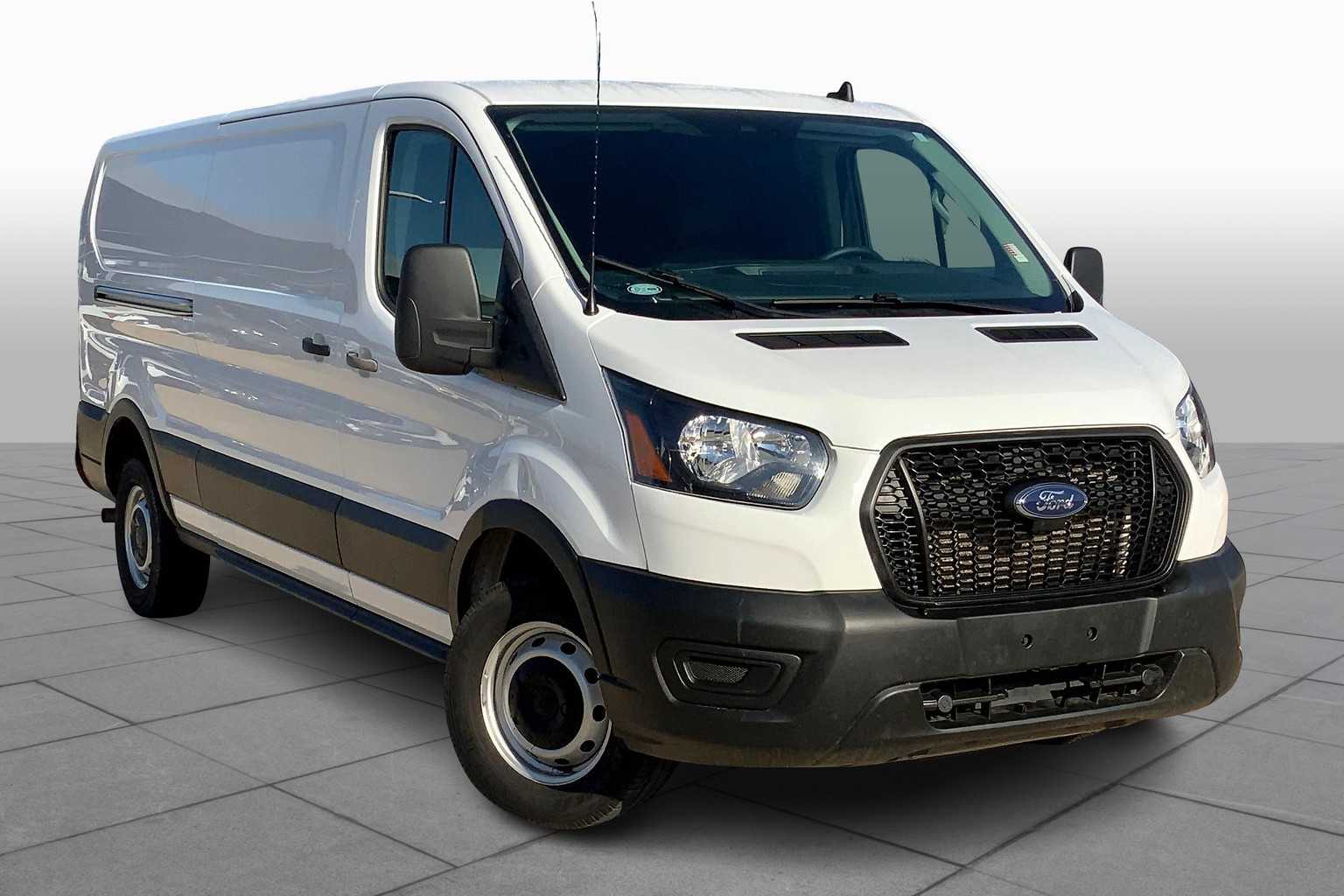 2021 Ford Transit photo 2