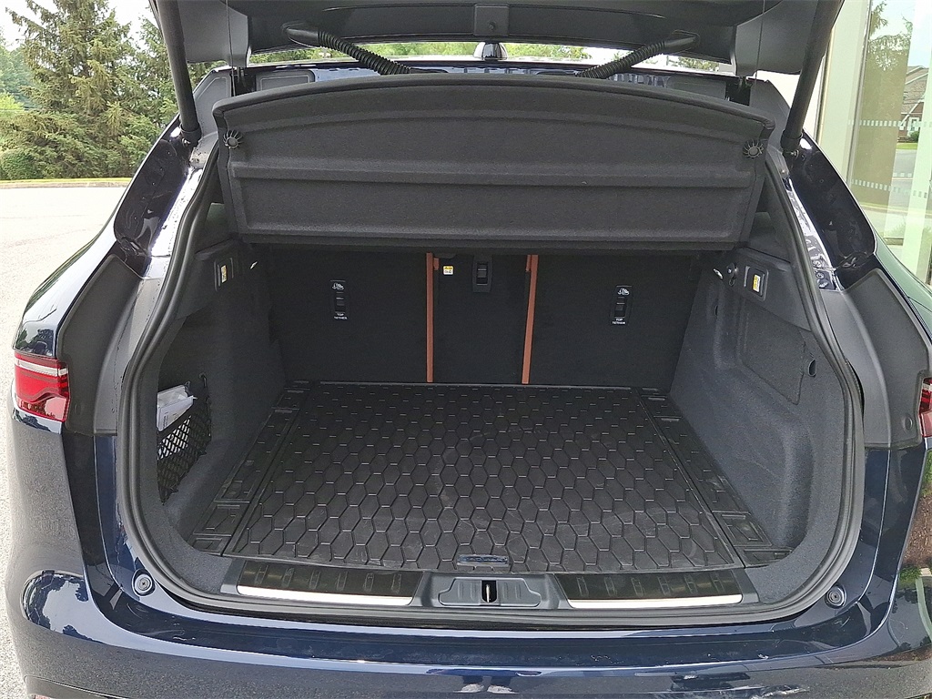 2026 Jaguar F-PACE P250 R-Dynamic S photo 24
