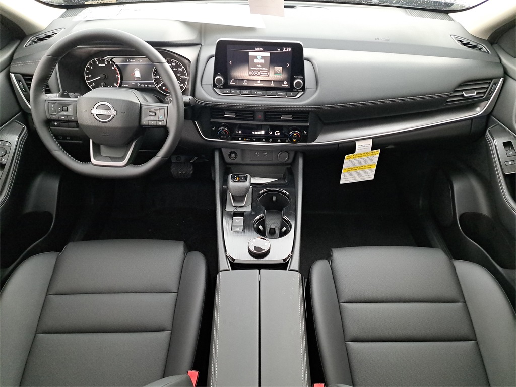 2026 Nissan Rogue SV photo 13