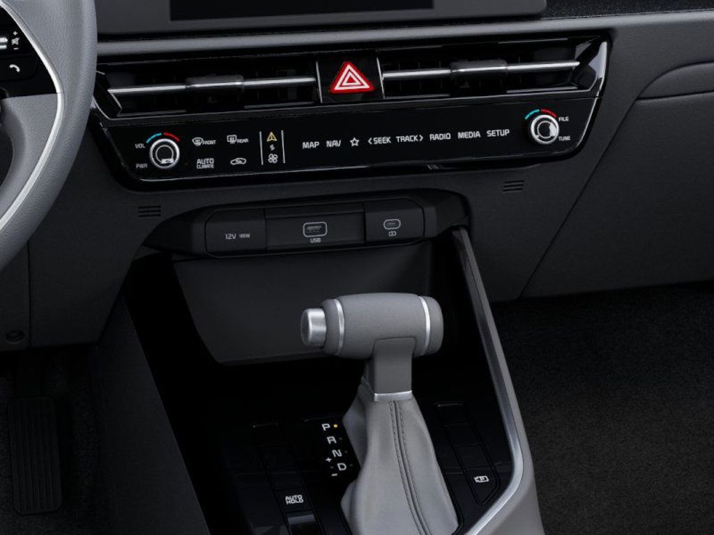 2025 Kia Niro LX photo 19