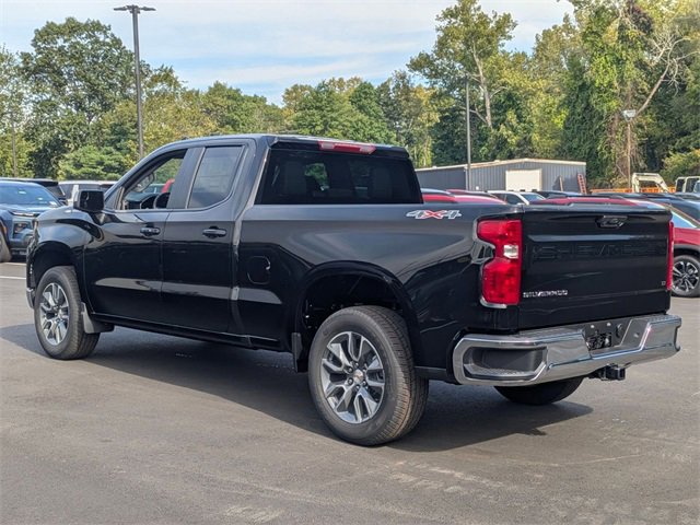 2026 Chevrolet Silverado 1500 LT photo 3