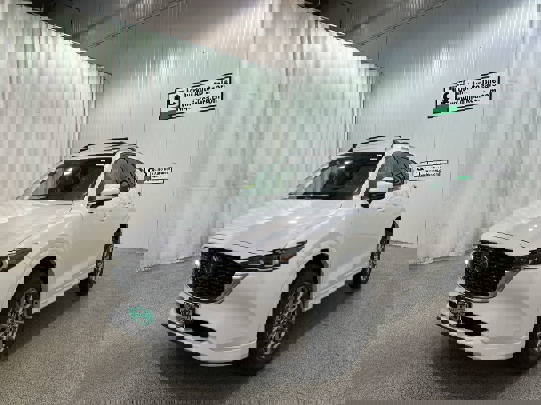 2025 Mazda CX-5 2.5 S Preferred photo 3