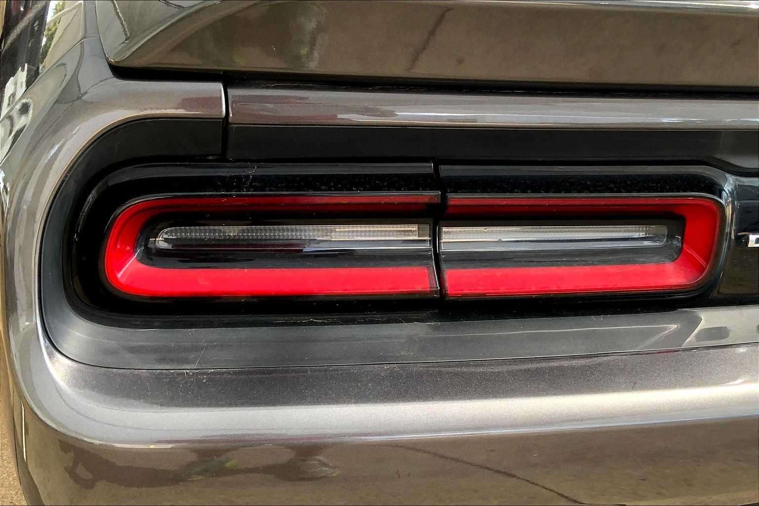 2020 Dodge Challenger SXT photo 27