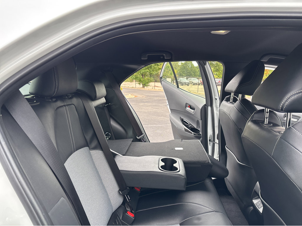 2025 Toyota Corolla XSE photo 26