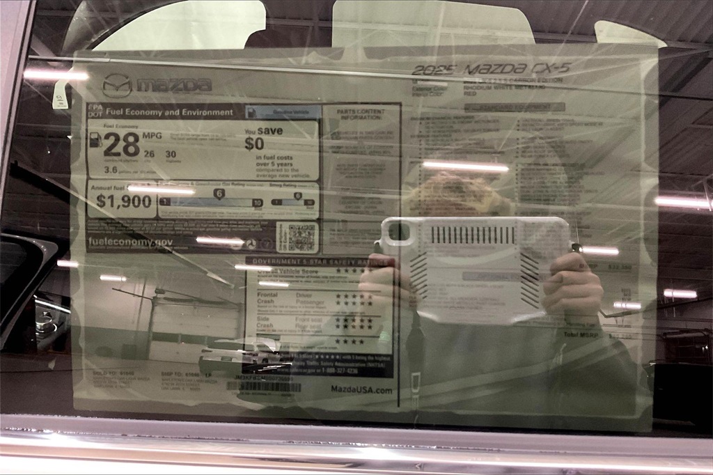 2025 MAZDA CX-5 - Image 12