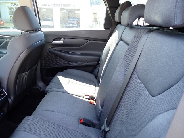 2022 Hyundai Santa Fe SEL photo 12