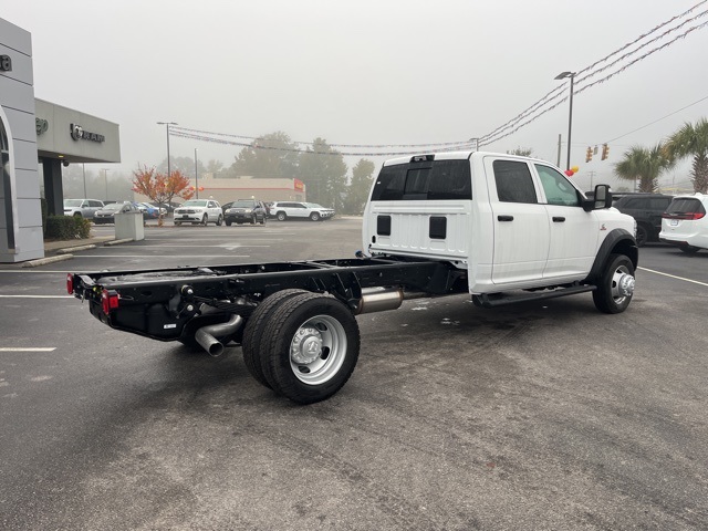 2026 Ram 5500 Tradesman photo 2