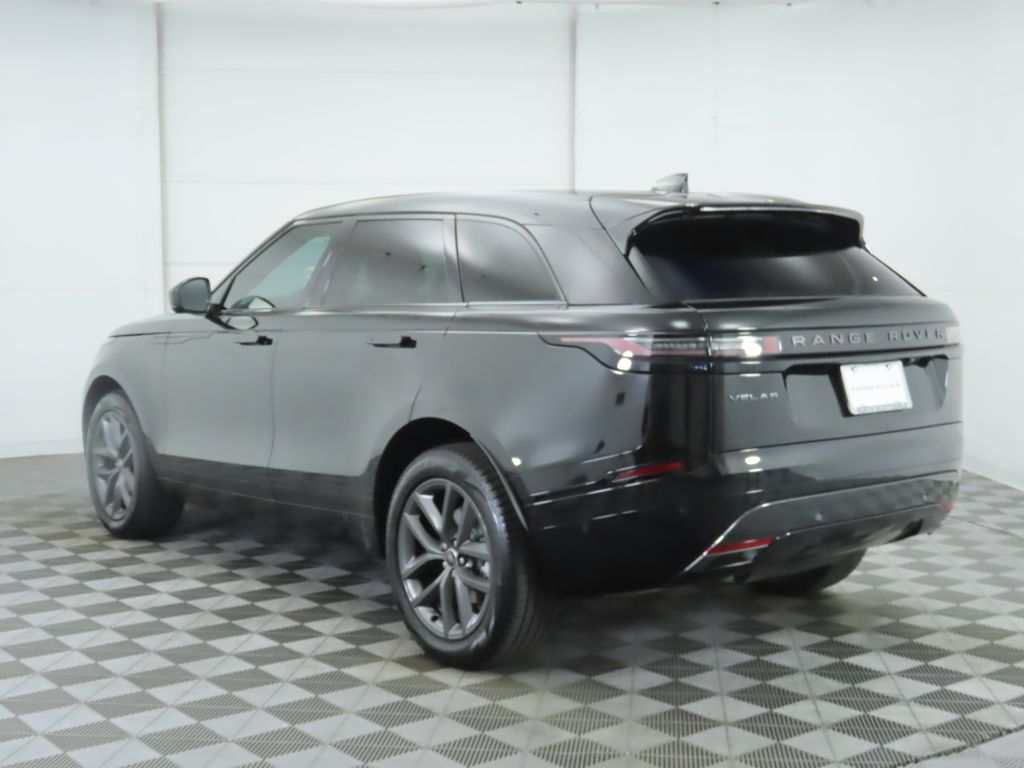 2026 Land Rover Range Rover Velar SE photo 4
