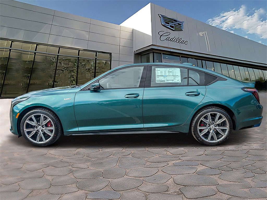 2026 Cadillac CT5 V photo 2