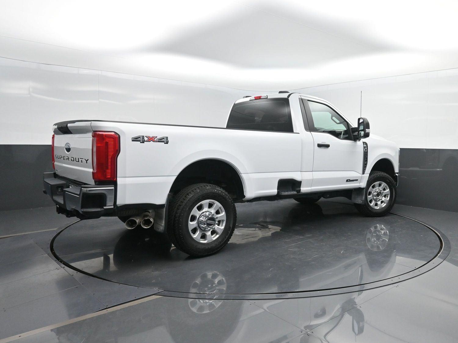 2024 Ford F-350 XL photo 2