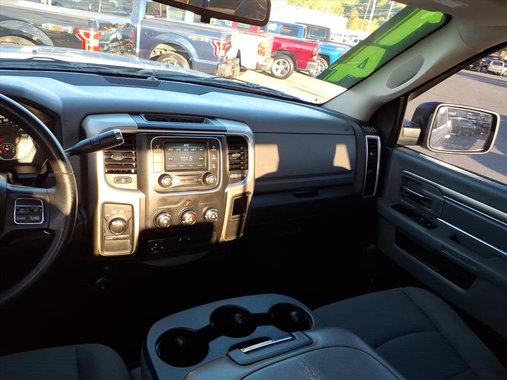 2014 Ram 2500 SLT photo 9