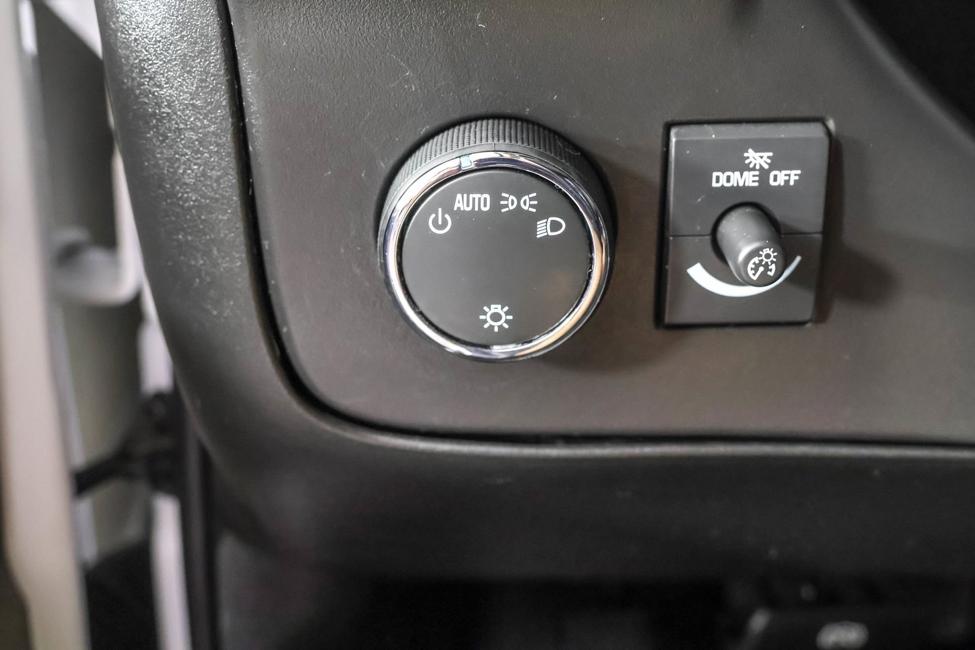 2023 Chevrolet Express Cargo Van 2500 photo 7