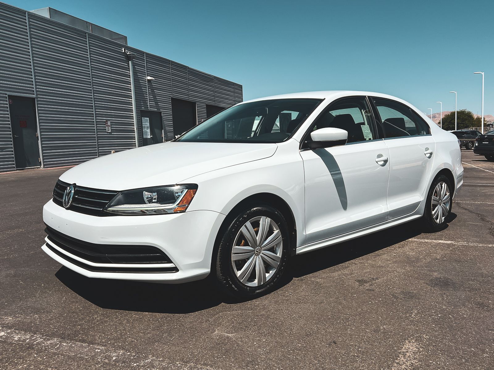 2017 Volkswagen Jetta 1.4T S photo 2