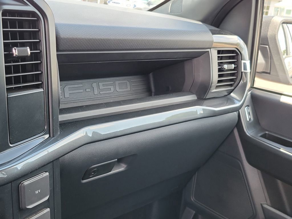 2022 Ford F-150 XL photo 24
