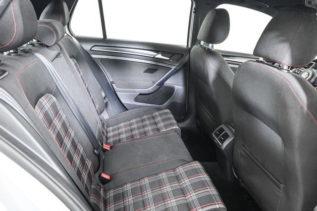 2015 Volkswagen Golf GTI S photo 19