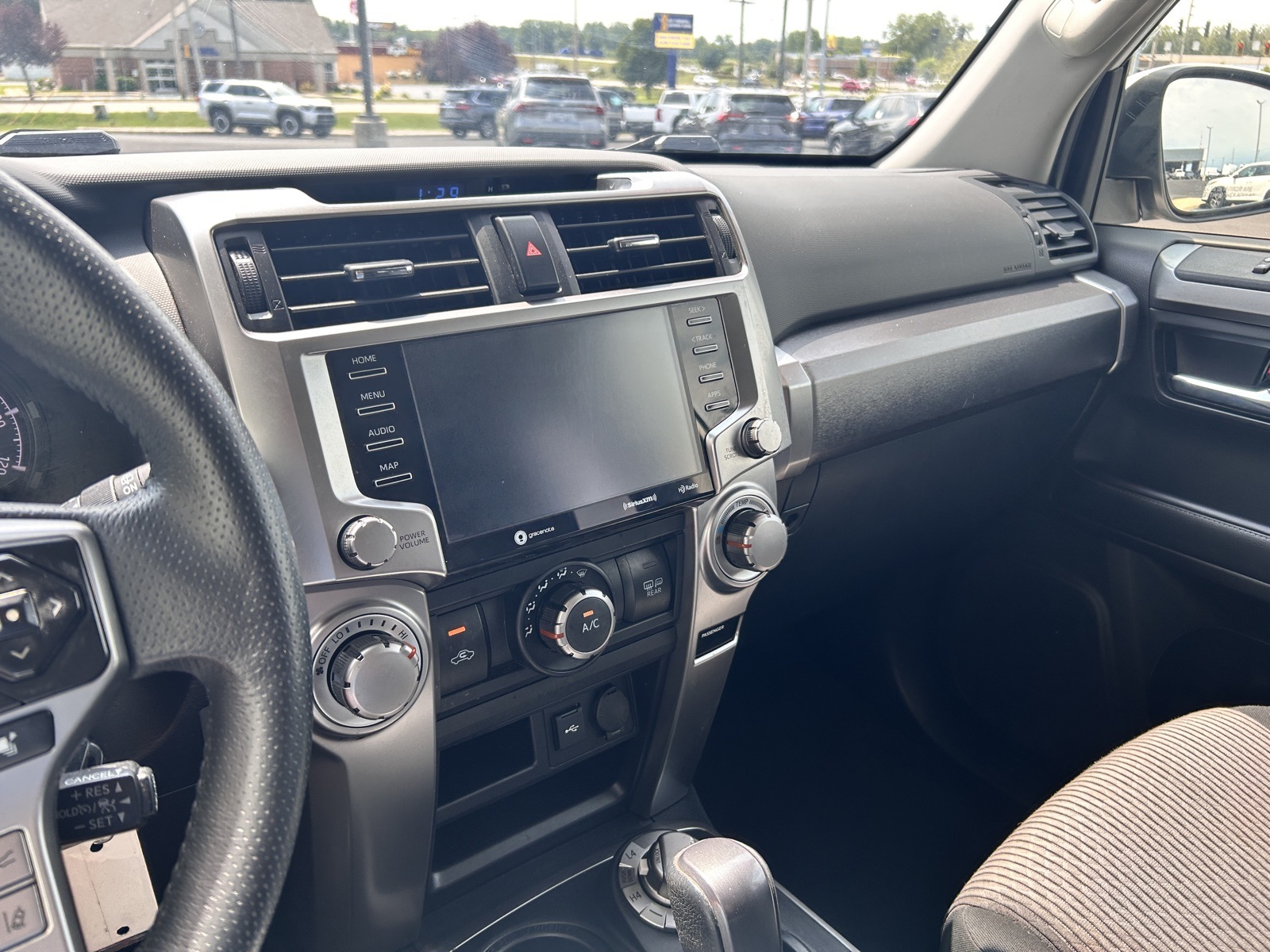 2021 Toyota 4Runner SR5 photo 29